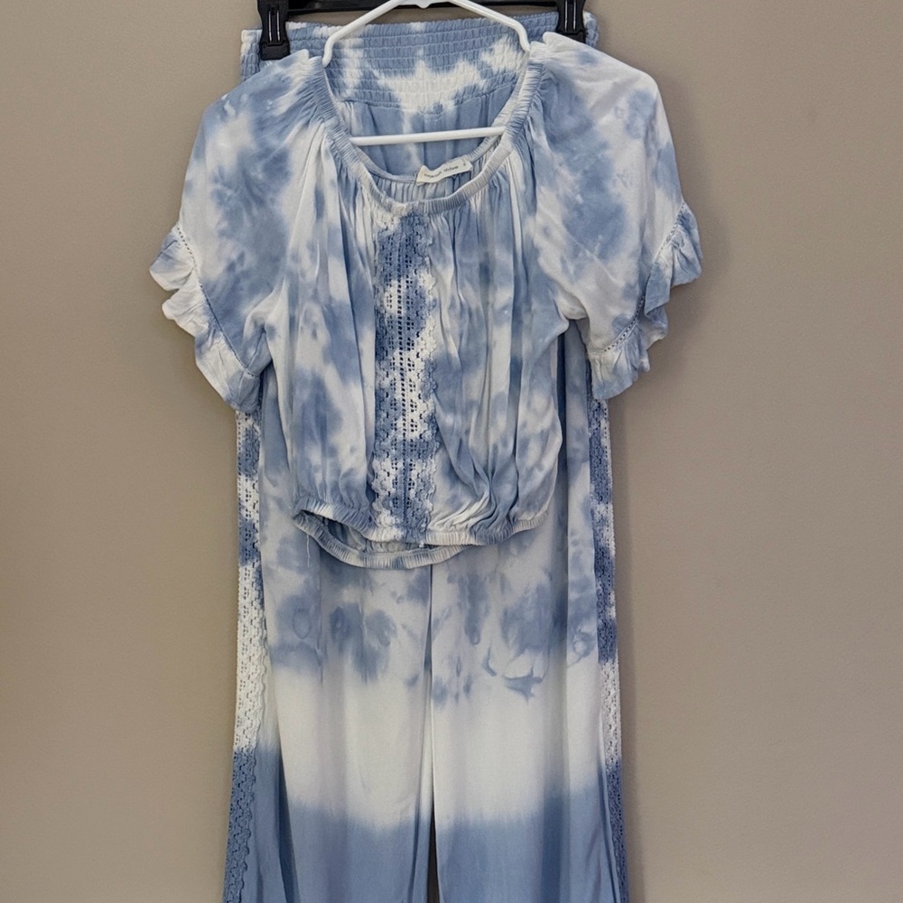 Ocean Drive Blue & White Two-Piece Set Size S